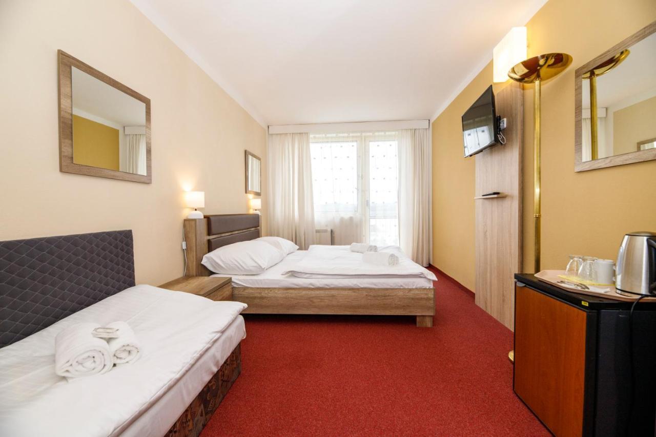 Panorama Orlik Otel Klucenice Dış mekan fotoğraf